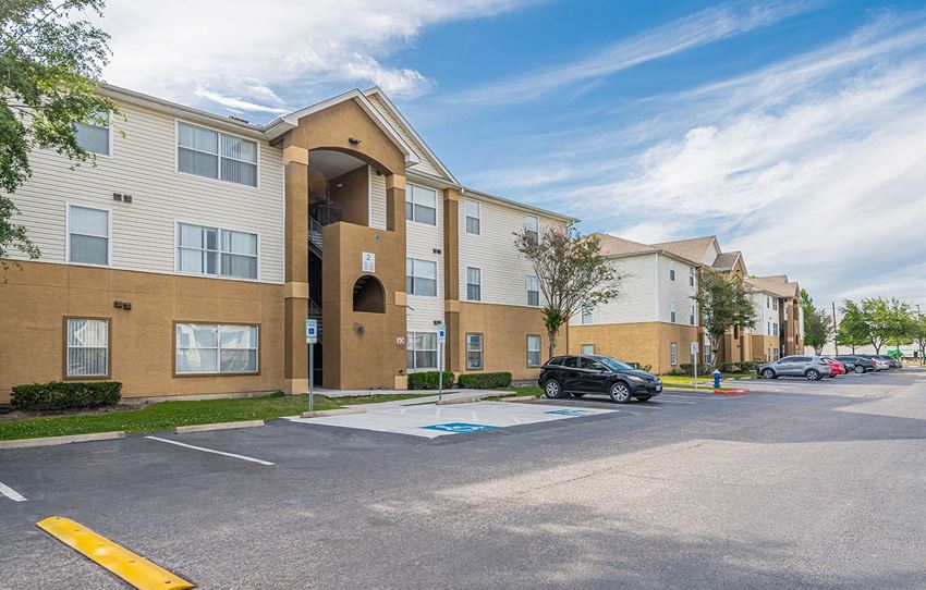 Pinewood Apartments, 5900 Greens Road, Houston, TX RentCafe